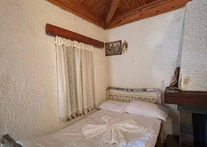 To Xylino * Ano Potamia