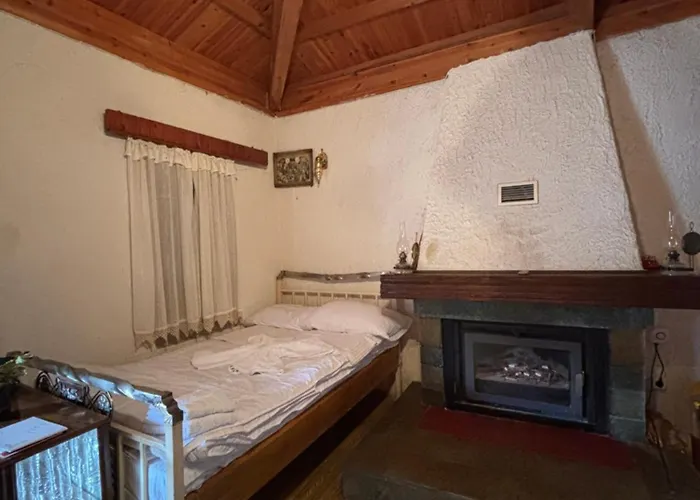 To Xylino * Ano Potamia